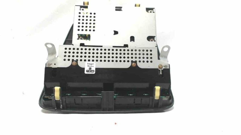 Display Bordmonitor, Steuerung Radio Navi - ohne CODETOYOTA COROLLA COMPACT (_E11_) 1.4