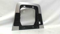 Blende Verkleidung Rahmen Schaltkonsole - Gebrauchspuren<br>VW PASSAT VARIANT (3C5) 2.0 TDI